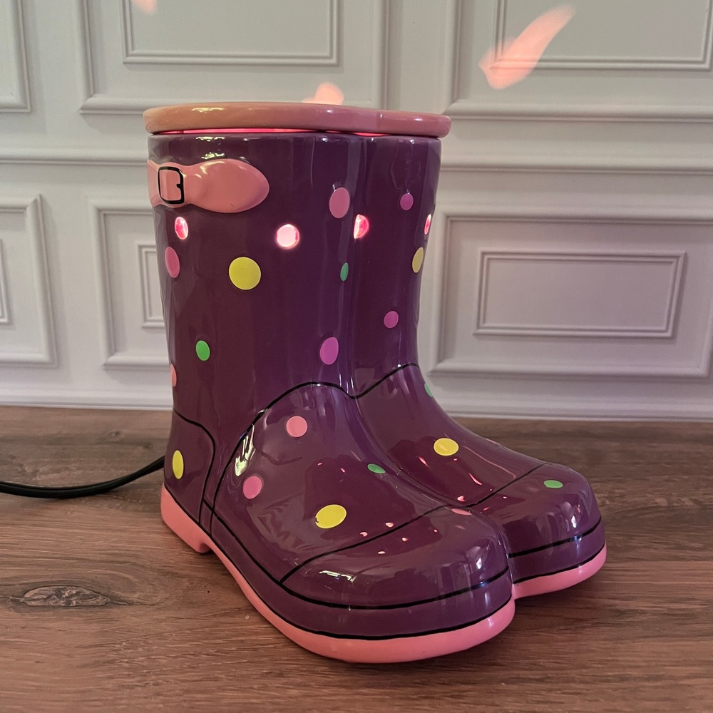 Scentsy Puddle Jumper Wax Warmer Home Purple Rain Boot Polka Dot 7in 25W 36094